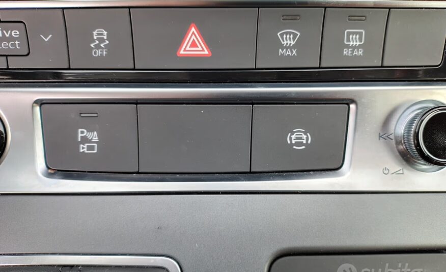 Audi A6 Avant 50 TFSI e quattro Ultra Stronic Sport