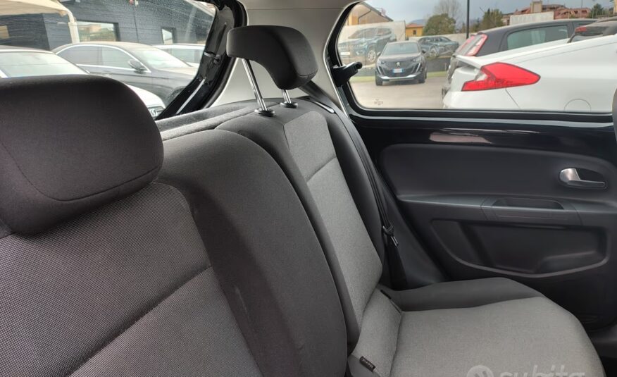 Volkswagen up! 1.0 5p. “CRONOLOGIA TAGLIANDI VW”