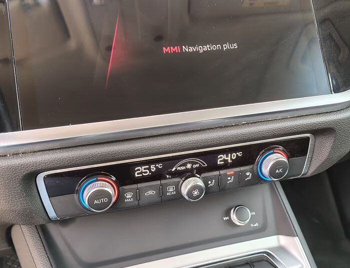 Audi Q3 35 TDI S tronic Business Advanced