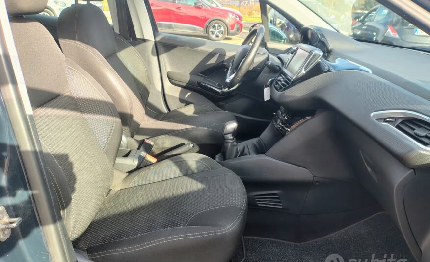 Peugeot 208 BlueHDi 75 5 porte Allure