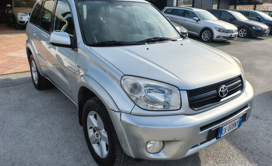 Toyota RAV 4 2.0 16V cat 5 porte Sol