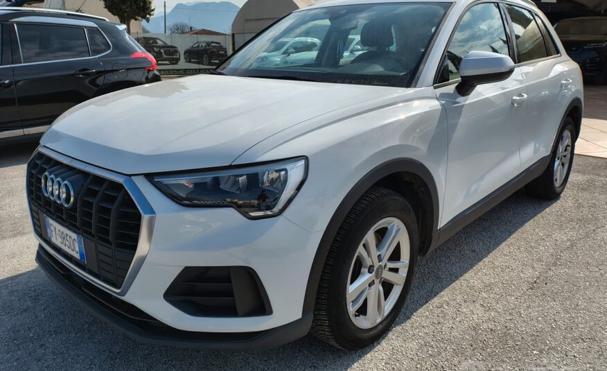 Audi Q3 35 TDI S tronic Business Advanced