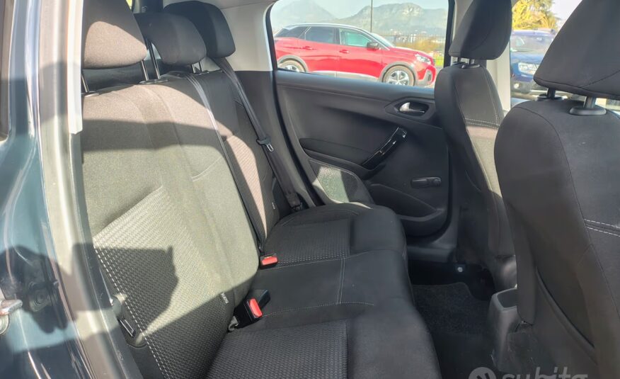Peugeot 208 BlueHDi 75 5 porte Allure