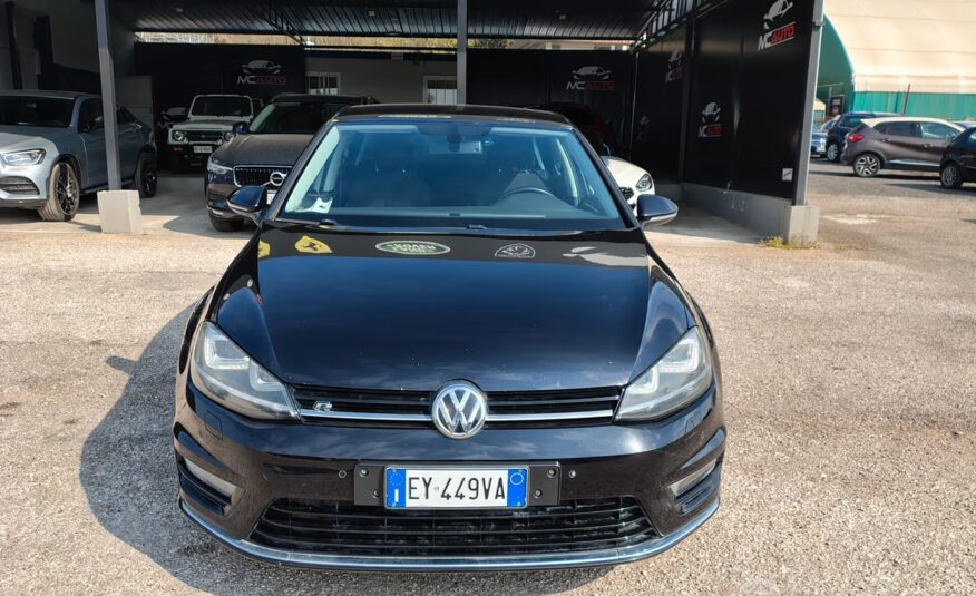 Volkswagen Golf 1.6 TDI 5p. RLINE EDITION