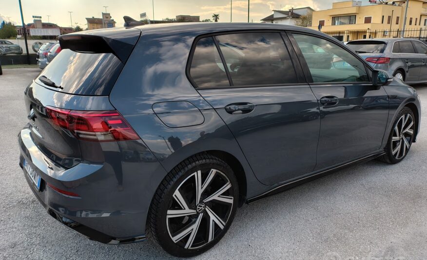 Volkswagen Golf 1.5 TSI 150 CV EVO R-LINE 2022