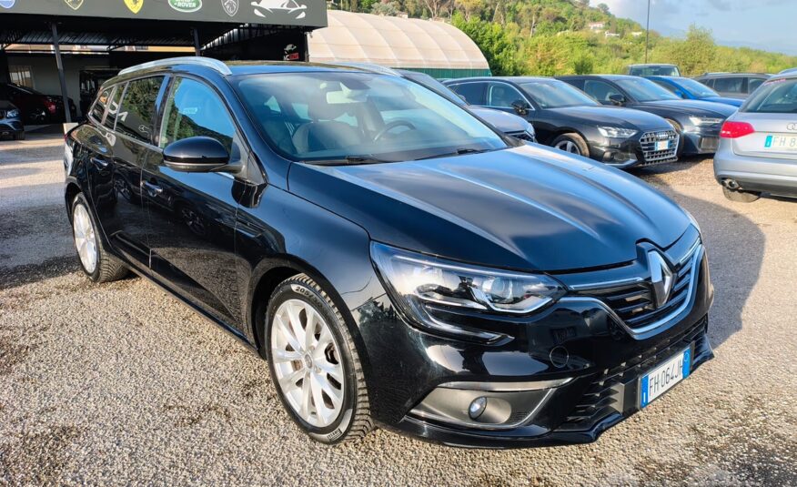 Renault Megane Mégane Sporter dCi 8V 110 CV EDC En