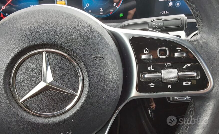 Mercedes-benz A 180 d Automatic Premium 2.0cc (Mot