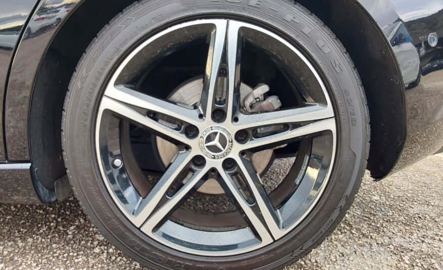 Mercedes-benz A 180 d Automatic Premium 2.0cc (Mot