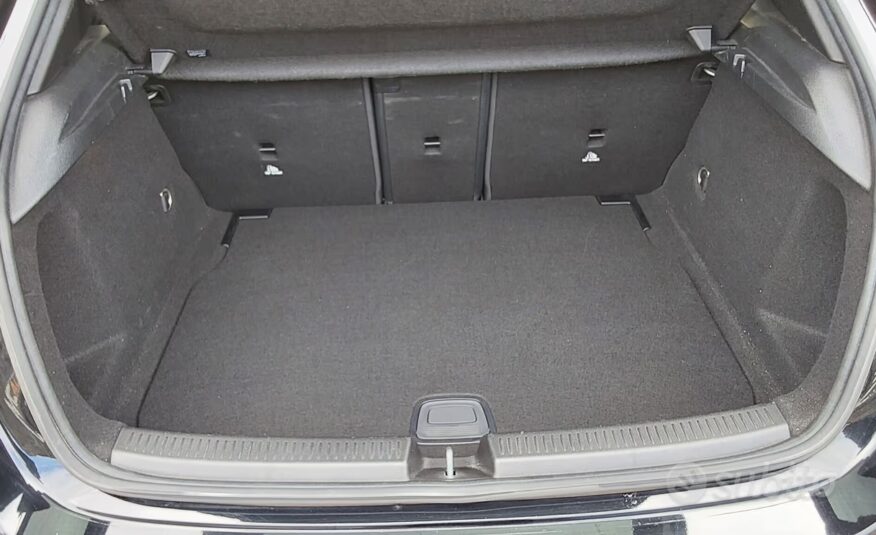 Mercedes-benz A 180 d Automatic Premium 2.0cc (Mot
