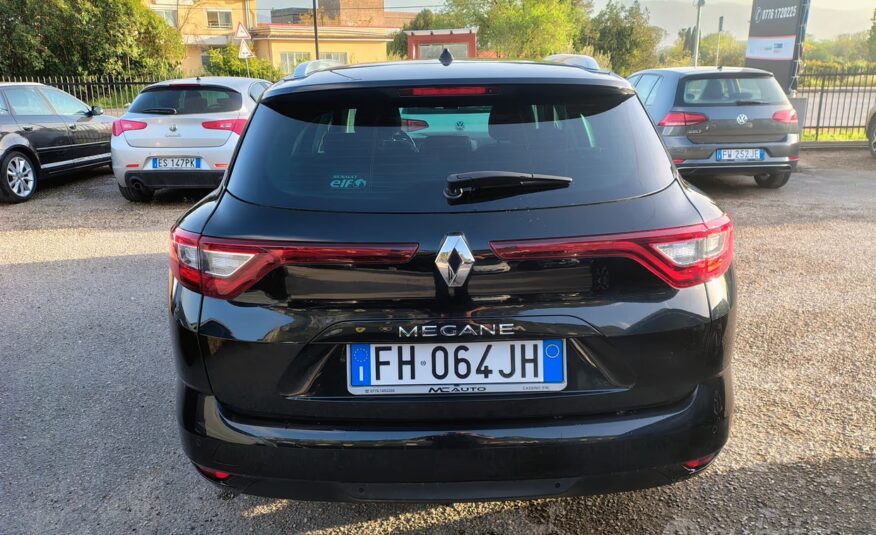 Renault Megane Mégane Sporter dCi 8V 110 CV EDC En
