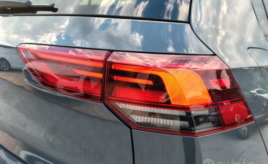 Volkswagen Golf 1.5 TSI 150 CV EVO R-LINE 2022