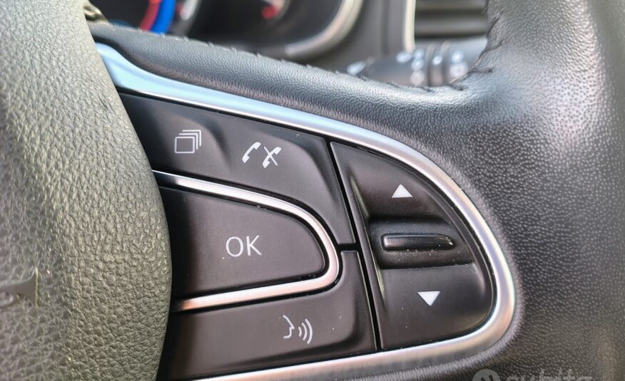 Renault Megane Mégane Sporter dCi 8V 110 CV EDC En