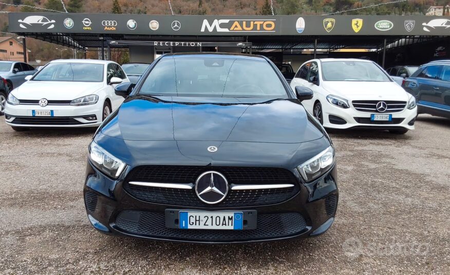 Mercedes-benz A 180 d Automatic Premium 2.0cc (Mot