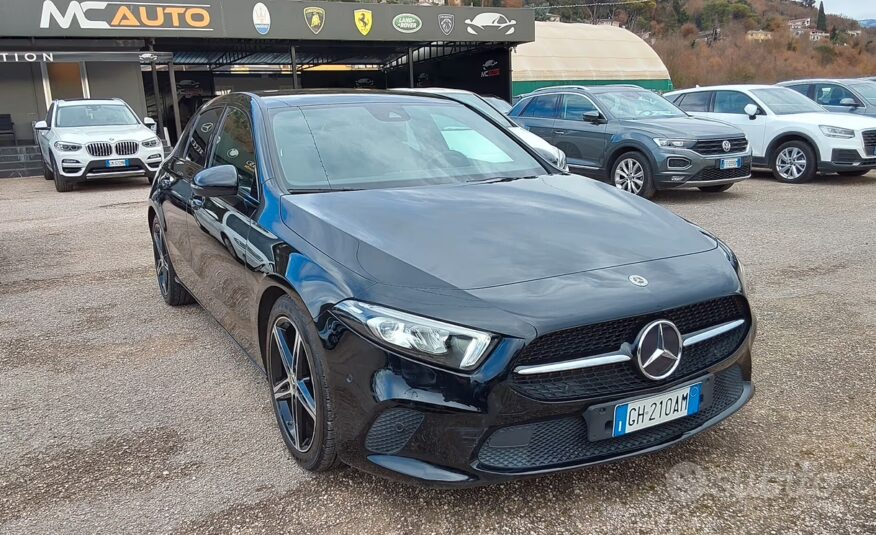 Mercedes-benz A 180 d Automatic Premium 2.0cc (Mot