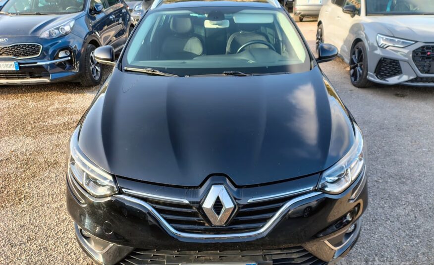 Renault Megane Mégane Sporter dCi 8V 110 CV EDC En