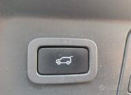 Land Rover Range Rover Velar 2.0D I4 240 CV R-Dyna