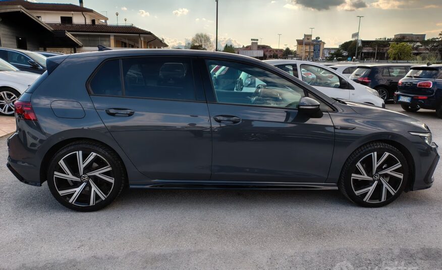 Volkswagen Golf 1.5 TSI 150 CV EVO R-LINE 2022