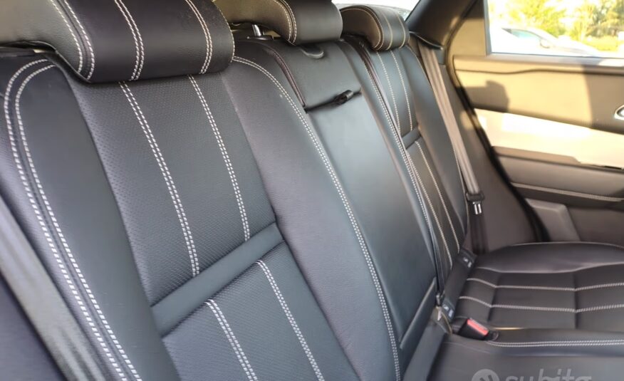 Land Rover Range Rover Velar 2.0D I4 240 CV R-Dyna