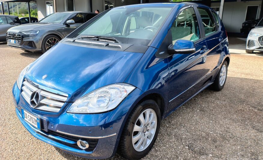 Mercedes-benz A 150 BlueEFFICIENCY Avantgarde