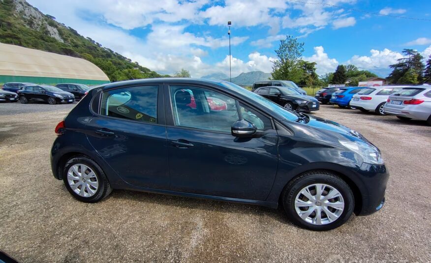 Peugeot 208 PureTech 82 5 porte Allure