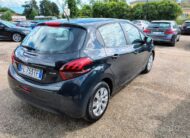 Peugeot 208 PureTech 82 5 porte Allure