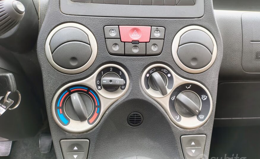 Fiat Panda 1.3 MJT 16V 4×4 Cross