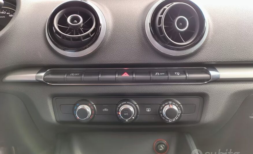 Audi A3 SPB 1.6 TDI clean diesel Ambition