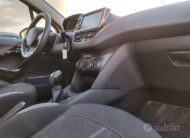 Peugeot 208 PureTech 82 5 porte Allure