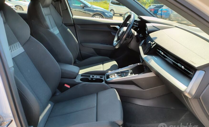 Audi A3 SPB 30 g-tron S tronic S line edition