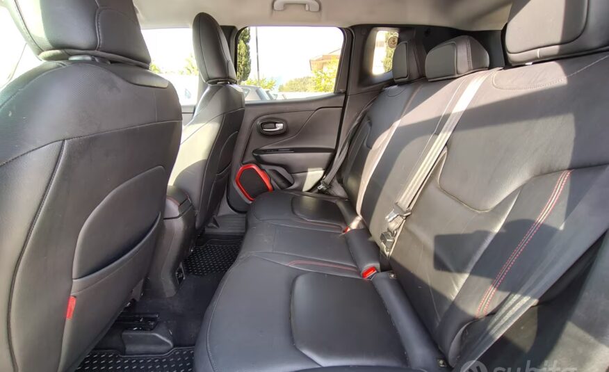 Jeep Renegade 2.0 Mjt 170CV 4WD Active Trailhawk