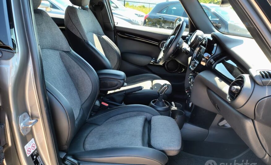 Mini Mini 2.0 Cooper SD aut. Hype