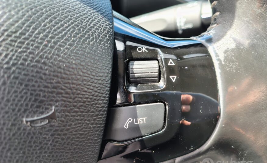 Peugeot 308 1.6 e-HDi 115 CV Stop&Start Active