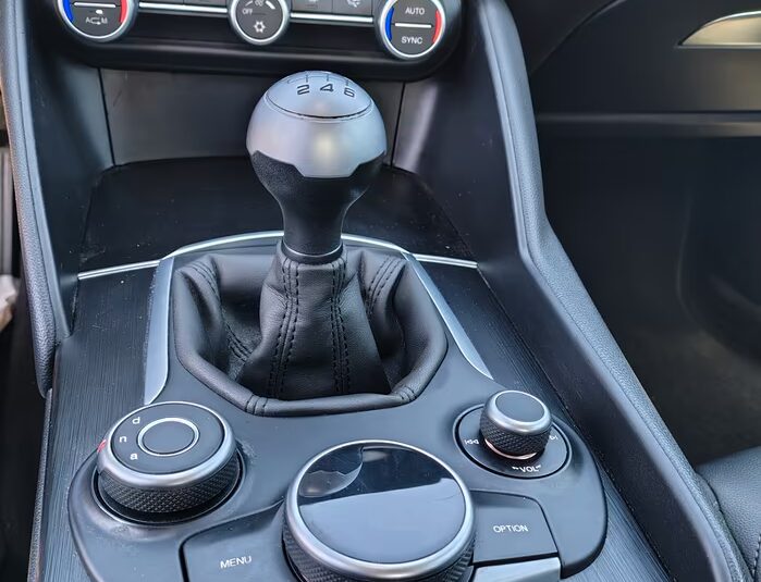 Alfa Romeo Giulia 2.2 Turbodiesel 150 CV