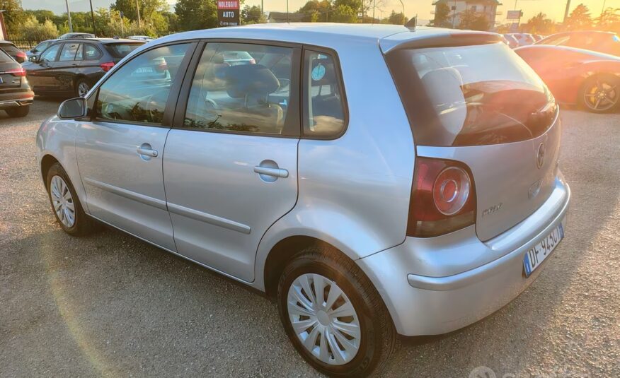Volkswagen Polo 1.4/80CV 16V 5p. Comfort. BiFuel G
