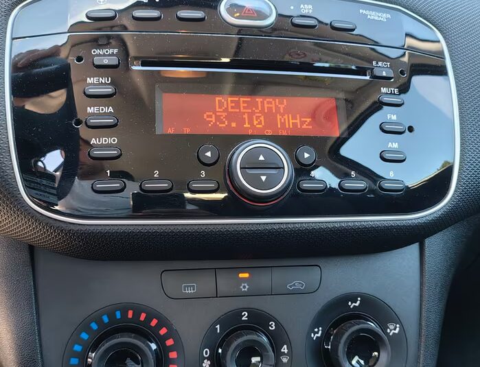 Fiat Punto 1.2 5 porte Street 2018 – “59.000KM”
