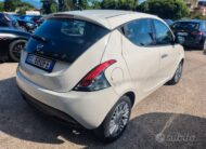 Lancia Ypsilon 1.2 69 CV 5 porte S&S Platinum
