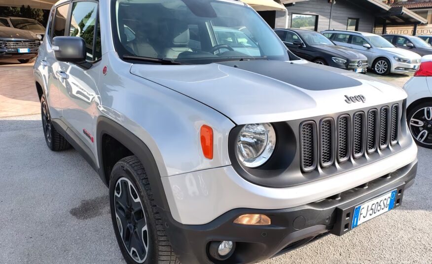 Jeep Renegade 2.0 Mjt 170CV 4WD Active Trailhawk