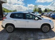 Peugeot 2008 PureTech 82 Allure