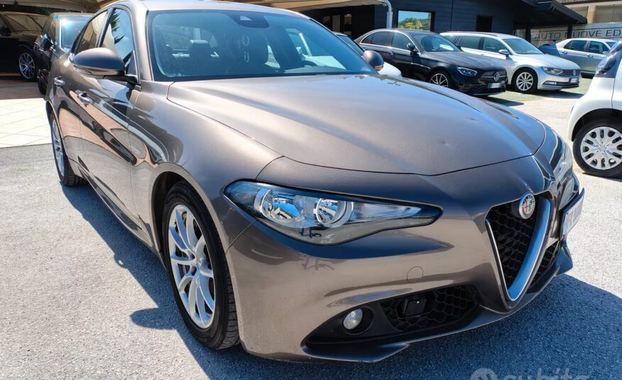 Alfa Romeo Giulia 2.2 Turbodiesel 150 CV
