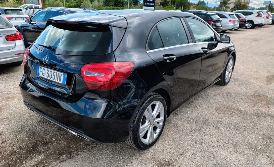 Mercedes-benz A 160 d Premium