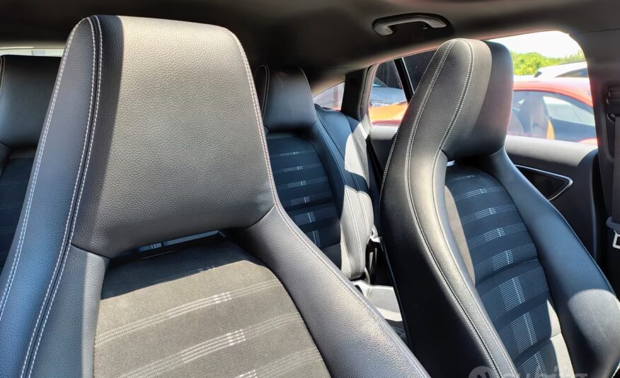 Mercedes-benz CLA 180 d Automatic Premium