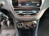 Peugeot 2008 1.2 VTi 82CV Allure