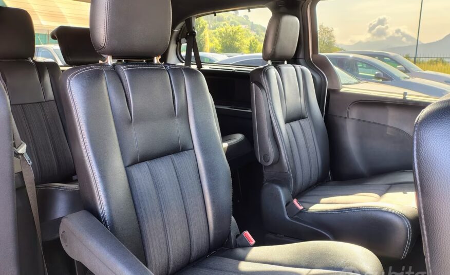 Lancia Voyager 2.8 Turbodiesel Platinum 177 CV
