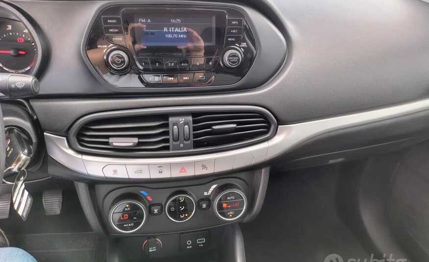 Fiat Tipo 1.4 4 porte Lounge