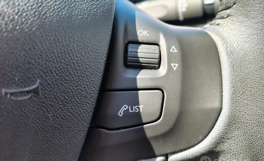 Peugeot 2008 PureTech 82 Allure