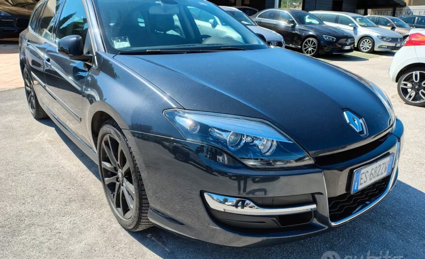 Renault Laguna 2.0 dCi 150CV SporTour 4Control