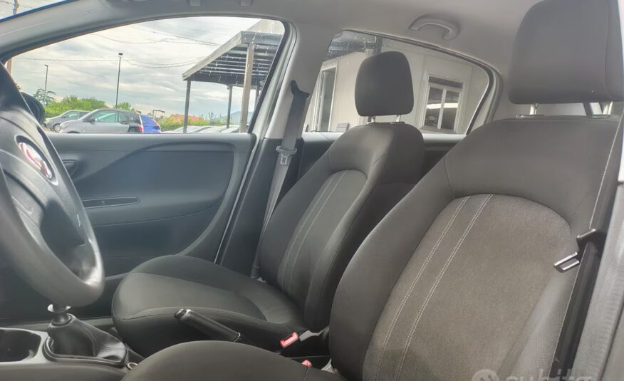 Fiat Punto 1.2 8V 5 porte Lounge