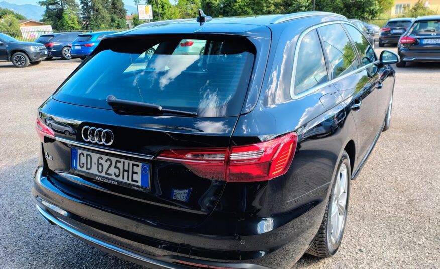 Audi A4 30 TDI/136 CV S tronic S line edition