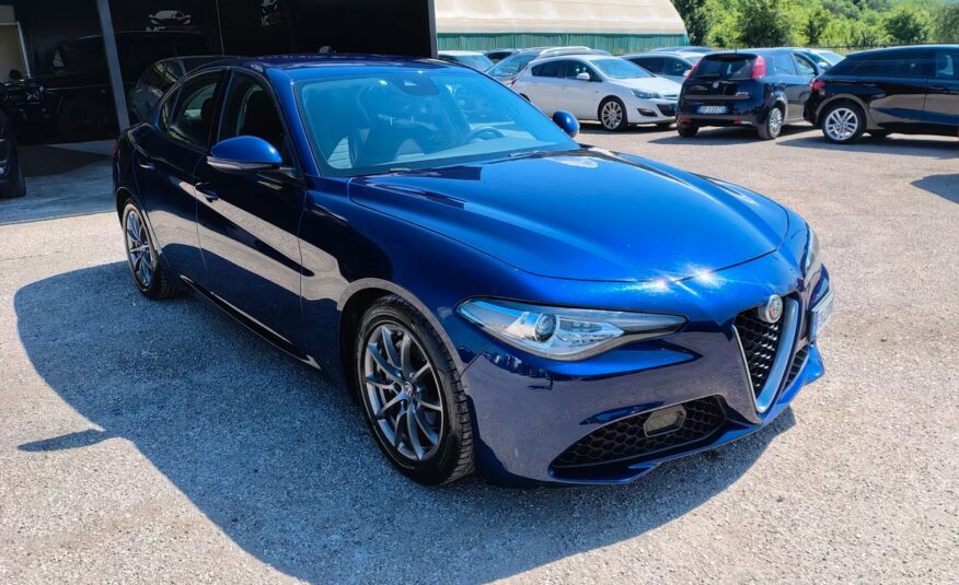 Alfa Romeo Giulia 2.2 Turbodiesel 136 CV Business