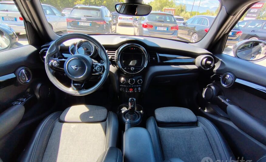 Mini Mini 2.0 Cooper SD aut. Hype